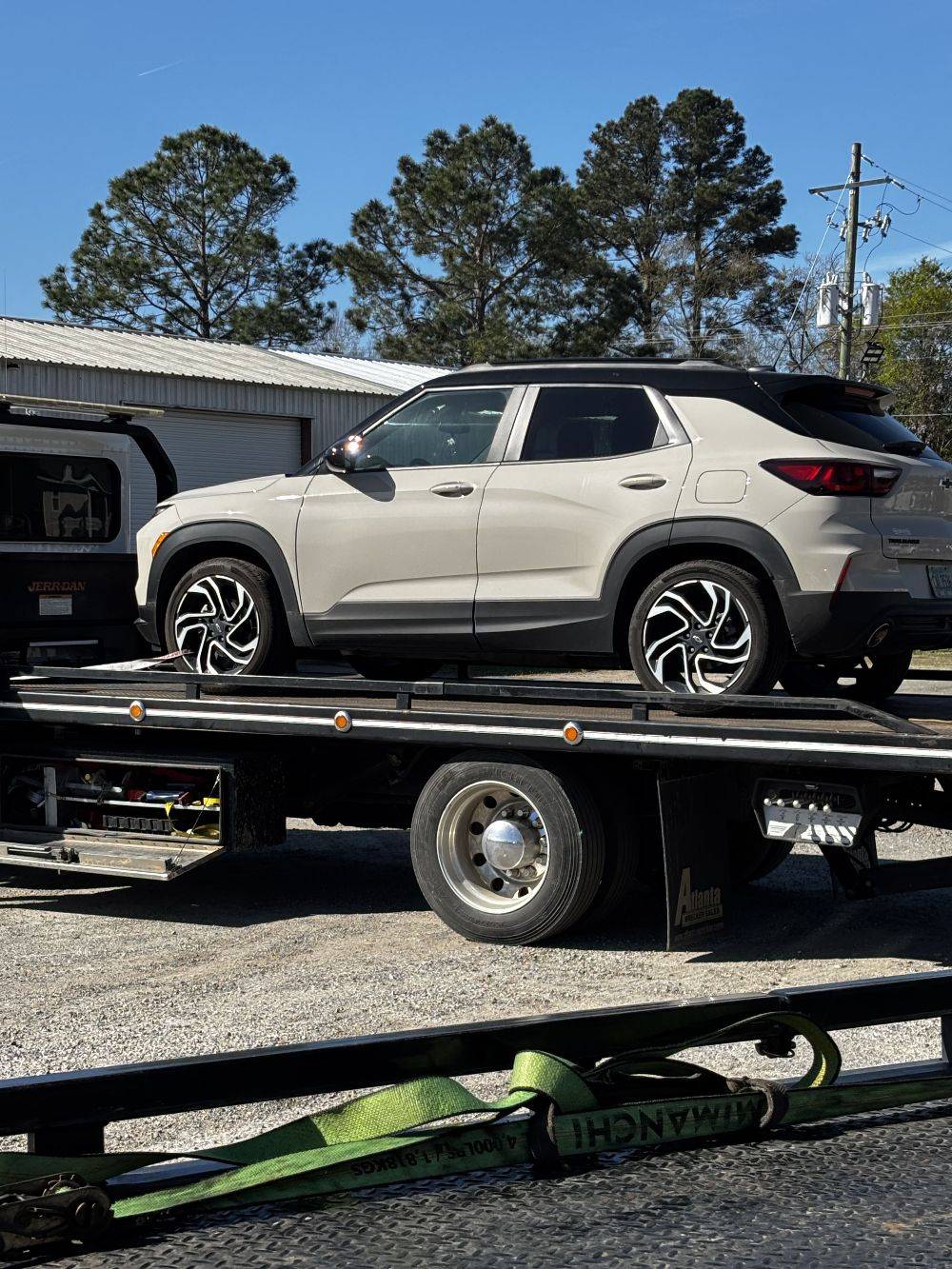 Raineys Towing And Recovery (1)